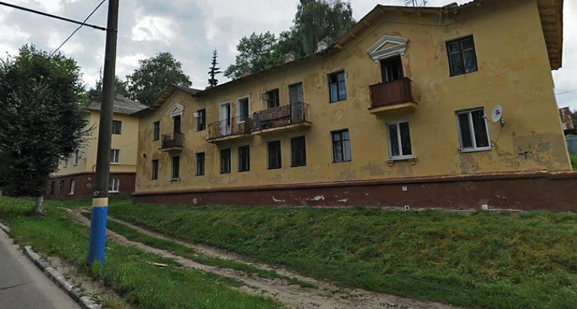 Власти Брянска предложили жильцам разваливающегося дома на Галерной горе сносить его за свой счёт. И жить после этого, где придётся