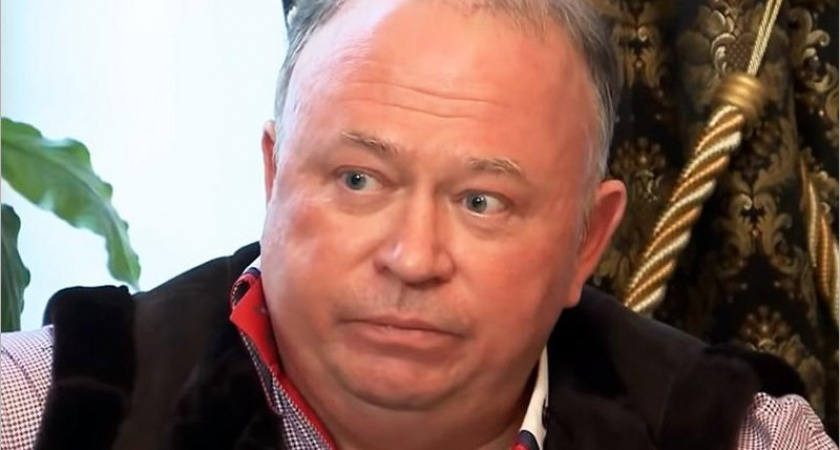 Ушла эпоха: работавший с двумя брянскими губернаторами медиа-киллер Андрей Караулов покинул Россию