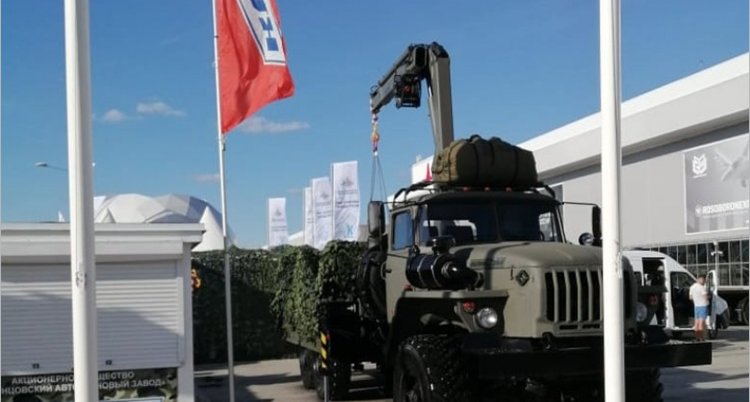 Клинцовские краностроители участвуют в «Армии-2020»
