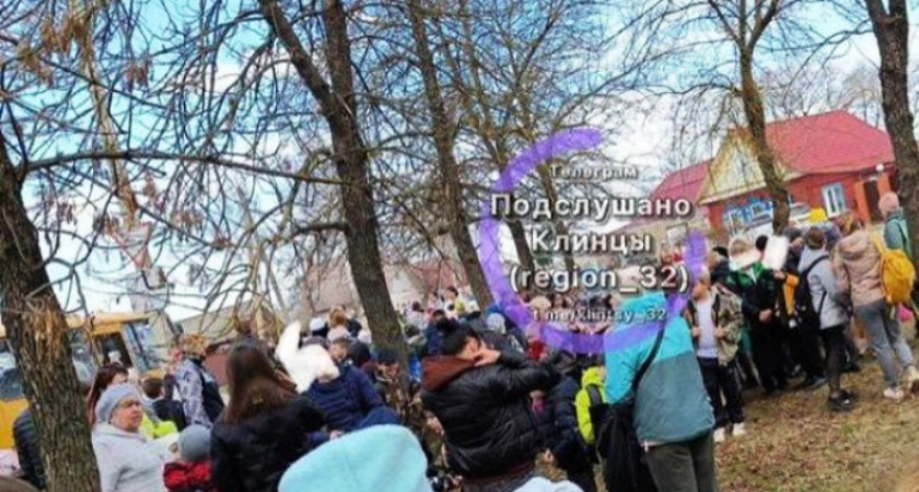 Клинцовские школы неизвестные телефонные террористы внуждают эвакуировать четвёртый день подряд