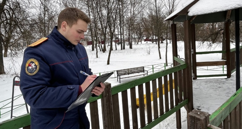 В Клинцах прокуратура и следователи три месяца решали, возбуждать ли уголовное дело о тяжёлой травме ребёнка