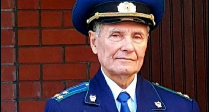 Евгений Колесников стал вторым посмертным Почётным гражданином Брянска