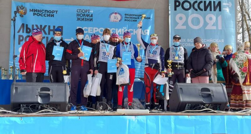 Четверо участников брянской «Лыжни России 2021» получили в подарок от «Единой России» телевизоры