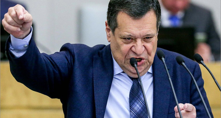 Госдума поддержала поправки «ЕР» о двукратном увеличении «детских» для безработных родителей