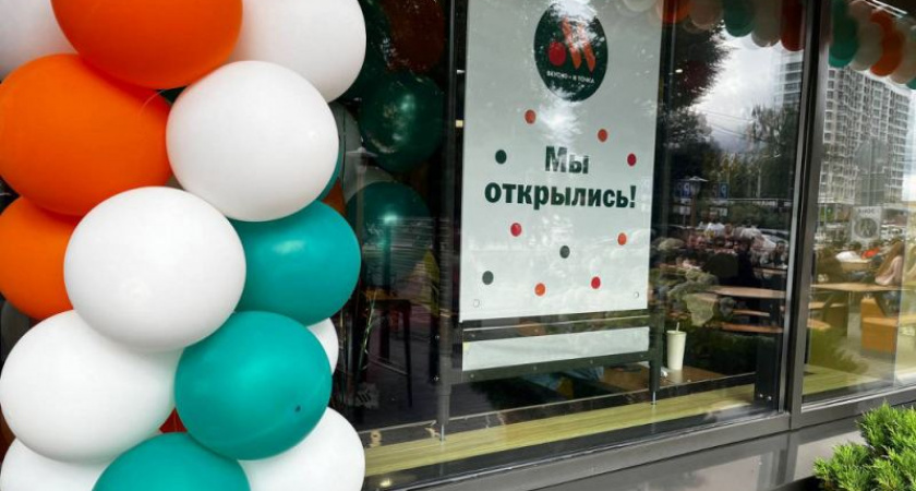 Полное импортозамещение фастфуда прошло в Брянске незаметно