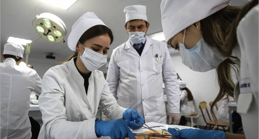 На консилиуме в «Единой России» разработаны предложения по подготовке медицинских кадров