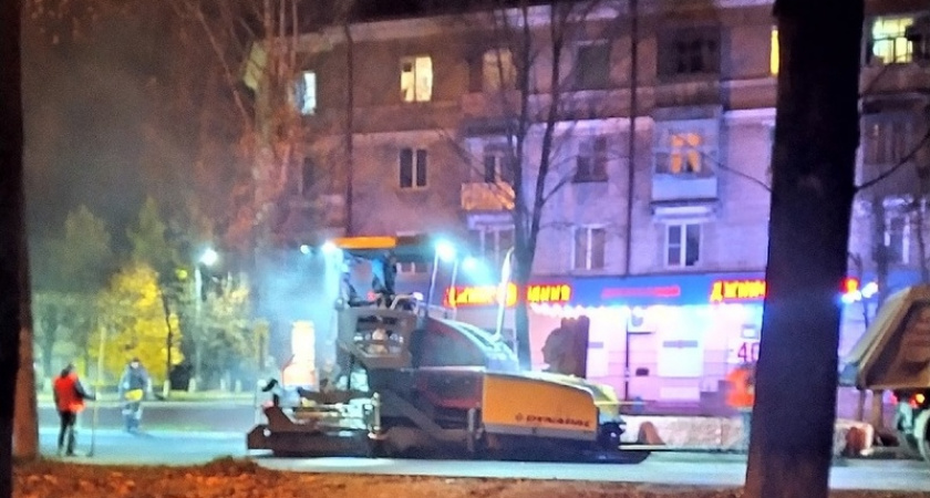 Сорвавший сроки подрядчик в Брянске перешёл на ночной режим асфальтирования