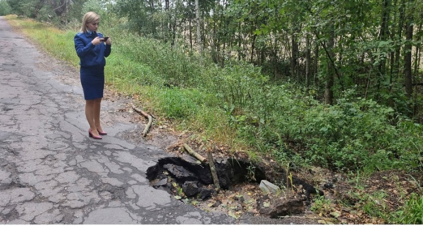 Прокуратура настаивает на капремонте местной дороги в Мглинском районе, местные власти упираются