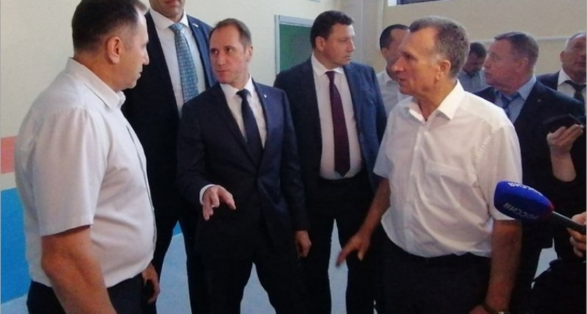 Брянский дворец единоборств проинспектировал замминистра спорта, курирующий подготовку сборных команд России
