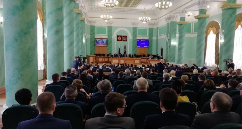 Брянские коммунисты калькировали позицию по поправкам в конституцию с госдумских коллег
