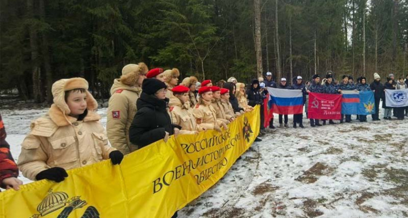 Брянские защитники Отечества собрались на «Партизанскую ёлку» на стоянке Виноградова