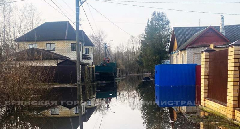 Паводок-2024: вода в Десне и Болве в черте Брянска продолжает снижаться