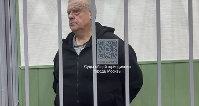 Бывшему заму брянского губернатора Александру Петроченко продлён арест по делу о взятке до 14 марта. Без признания вины