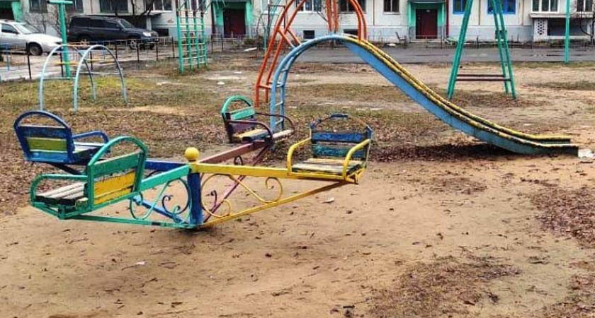 Суд отправил районных чиновников «приводить в порядок» детские площадки в Жуковке