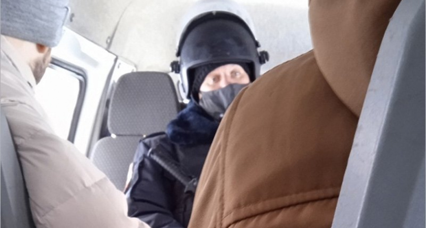 В Брянске параллельно суду над Навальным проходят судебные заседания по задержанным 31 января