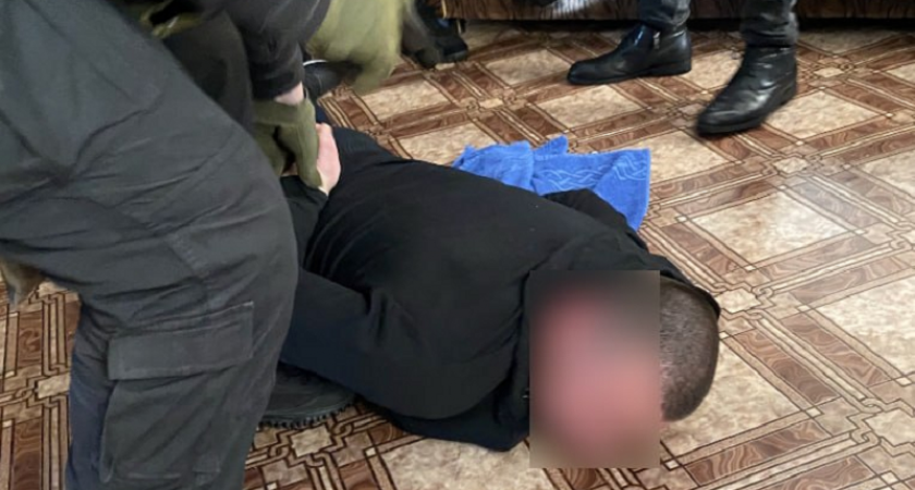 Полицейские задержали в Карачеве дебошира, избившего до полусмерти посетителя брянского ресторана «Ройал»