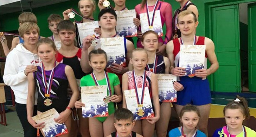 В Клинцах в минувшую субботу прошли чемпионат и первенство Брянской области по прыжкам на батуте