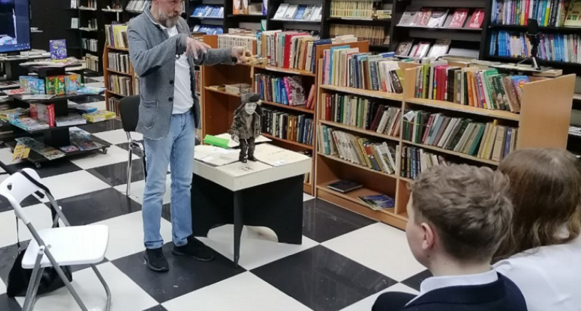 Брянский театр кукол презентовал зрителям Мишку. Премьера с Мишкой в главной роли – в субботу