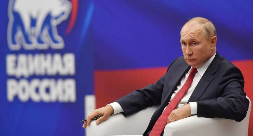 Владимир Путин предложил выплатить всем пенсионерам России по 10 тыс. рублей