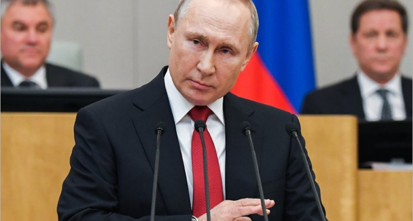 Владимир Путин заявил, что Россия спокойно и достойно пройдет турбулентный период