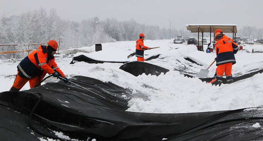 На дороге «Брянск-I — Брянск-II» начали монтировать наружное освещение