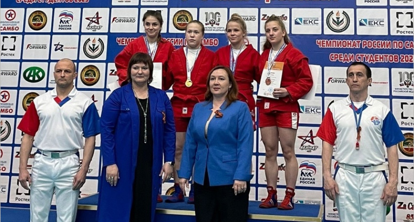 Брянская самбистка стала призёром чемпионата России