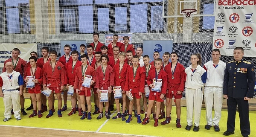 Самбисты почтили память погибшего экипажа самолёта «Руслан» традиционным турниром в Брянске