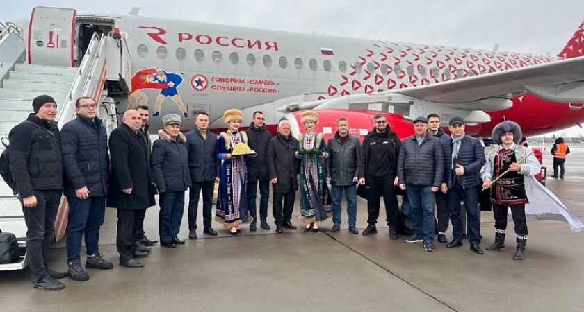 Форум «Россия – Za самбо» в Уфе стартовал с приземления «самболёта»