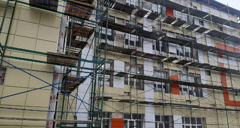 По программе «Единой России» и Минпросвещения в 2023 году будет отремонтировано более 1,5 тысяч школ