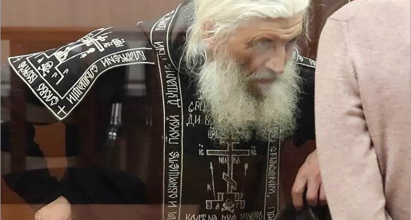 Дело Романова: отец-конспиролог и его помощник-масон организовывали раскол церкви?