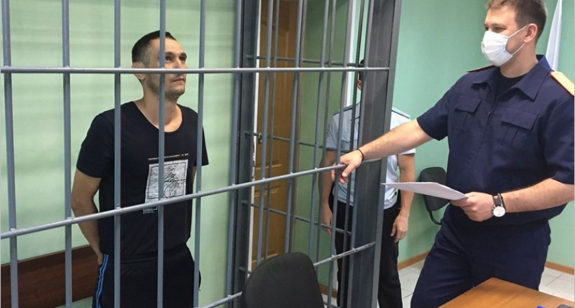 Выпили со смертельным исходом: житель села под Брянском убил собутыльника бутылкой и ножом