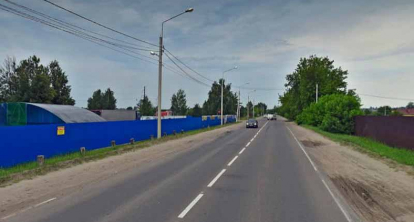 На улице Снежетьский вал в Брянске появится новый тротуар и пять светофоров
