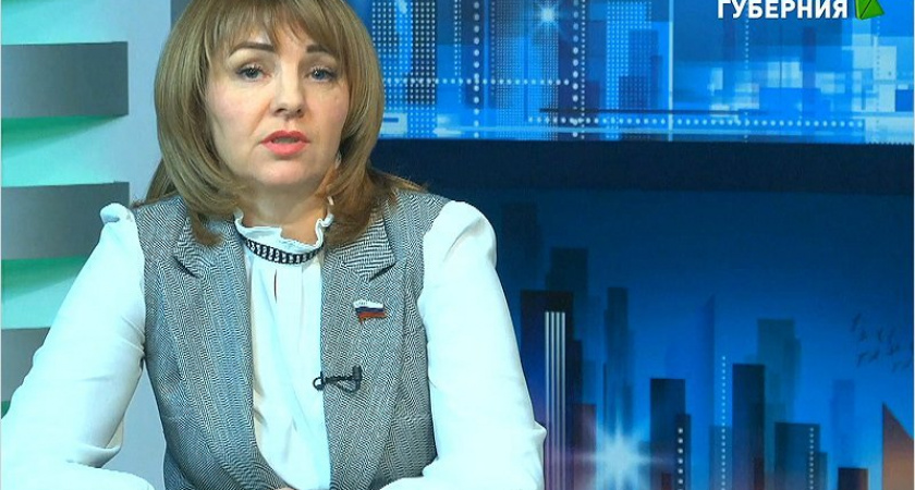 Сенатора Галину Солодун бросили на телеамбразуру —  конкретизировать губернаторские слова