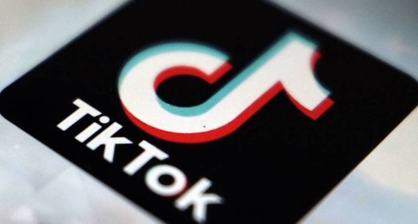 TikTok приостанавливает прямые эфиры и публикацию контента в России из-за закона о фейках