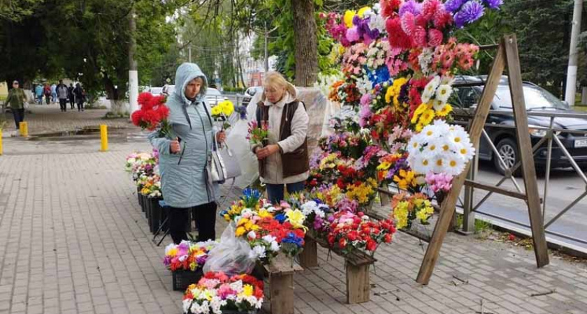 В Брянске провели очередной рейд по «разгону» торговцев-нелегалов