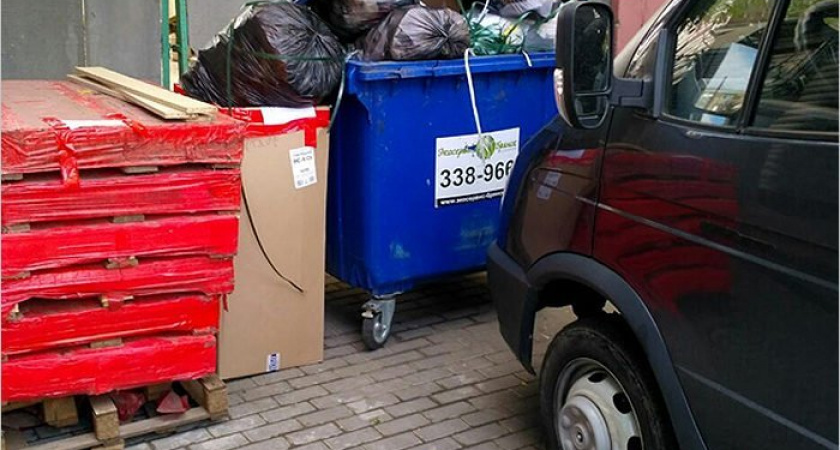 Запаркованные во дворах Брянска машины будут эвакуировать на штрафстоянку