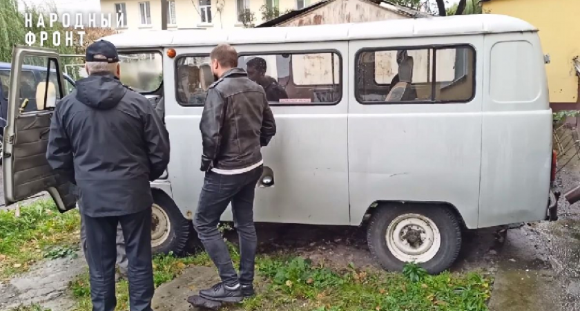 Брянский штаб ОНФ готовит к передаче на фронт два автомобиля