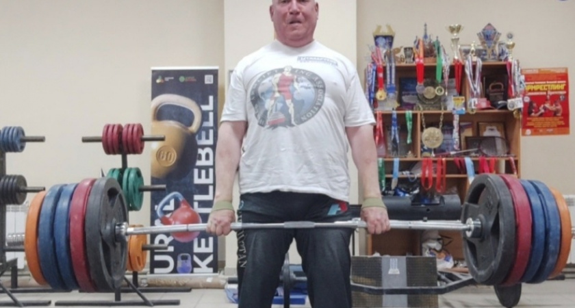 Брянские спортсмены готовятся к XIII чемпионату мира по армлифтингу WAA