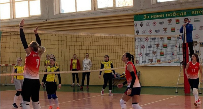 Брянское «Торпедо» выиграло первый круг областного волейбольного первенства