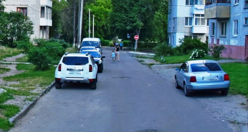 Брянский региональный проект «Некачественные дороги» в действии: ремонт улицы доверен подрядчику, на которого приходится 40% всего городского брака