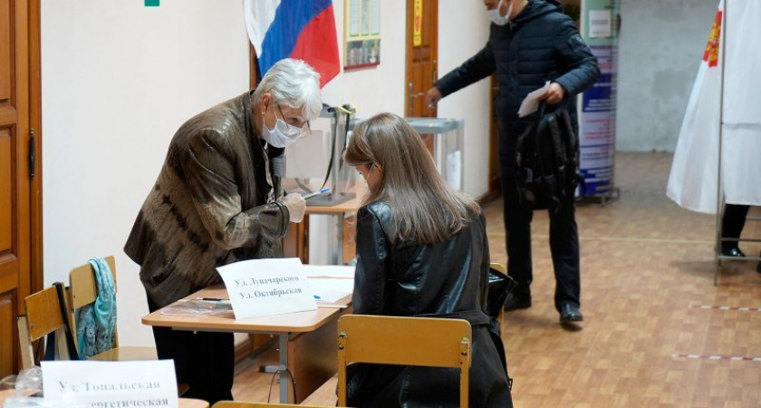 На всех избирательных участках в Брянской области начался второй день голосования