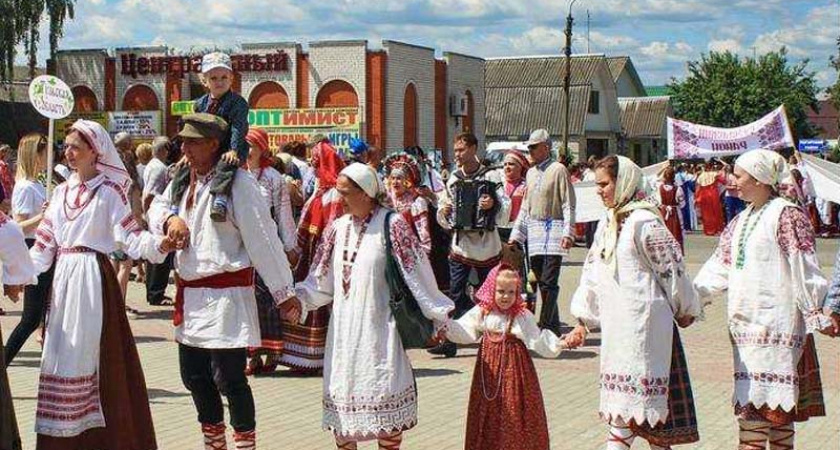 Брянская область в восьмой раз заведёт «Деснянский хоровод»