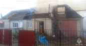 Пожар в Брянске: сгорел частный жилой дом на окраине города, жертв нет