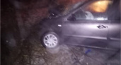 Пьяный молодой человек в Новозыбкове в новогоднюю ночь заехал в дерево