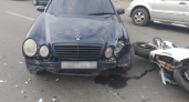 В Новозыбкове Mercedes снёс мотоциклиста