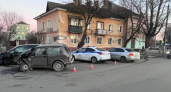 На улице Почтовой в Брянске пьяный водитель протаранил автомобиль с двухлетним пассажиром