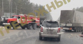 В массовом ДТП с военной техникой и фурой под Злынкой в Брянской области пострадали два человека