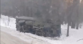 В Брянской области под Унечей опрокинулся в кювет военный грузовик