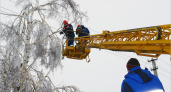 Специалисты «Брянскэнерго» восстанавливает нарушенное непогодой электроснабжение в регионе