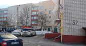 В Клинцах выгорела квартира в пятиэтажке. Из квартиры спасены два человека